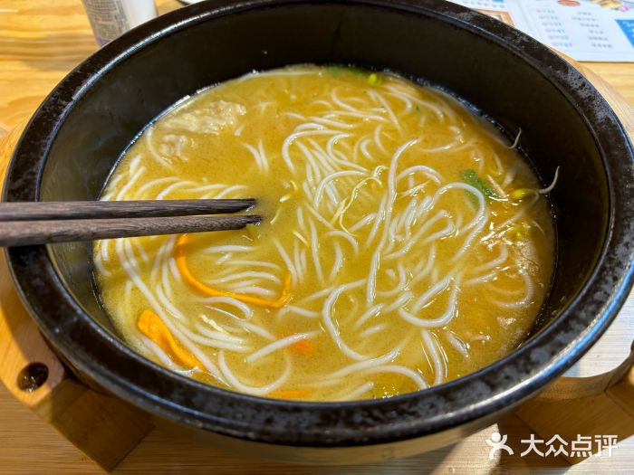 勺子米线·云南传统小吃市集(四方街店)图片