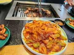 -臻牛烤肉