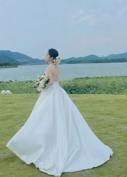 -唯一旅拍·颂当代影像艺术中心(上城店)