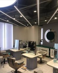 -PE SALON 