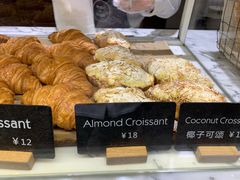 椰子可颂-WHEAT&BAKER-麥(凯德来福士店)