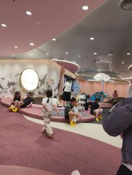 -奈尔宝·国风主题儿童乐园·亲子餐厅(豫园商城店)