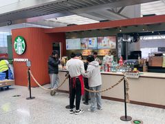 -星巴克(上海虹桥站2A检票口)