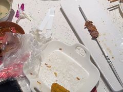 -三人行骨头王火锅(长寿店)