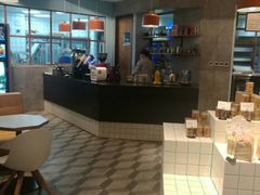 -Dough&Joe团憩(瑞虹天地月亮湾店)