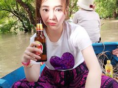 -洞里萨湖