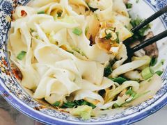 -牛一嘴·兰州牛肉面·大盘鸡(财富中心店)