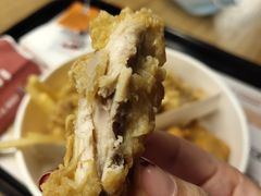 三块炸鸡块-肯德基(成都机场T2到达精选店)
