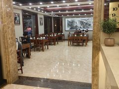 -民族饭荘(新华大街店)