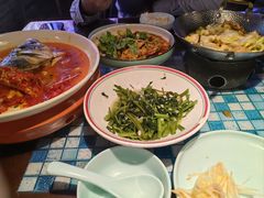 -川流不息·地道川菜·小龙虾(新松江路店)