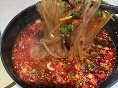 -牵人麻辣粉(粉巷店)