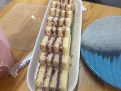 -敖特尔布里亚特美食坊(世纪花苑店)