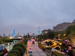 -泉城广场