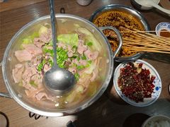 -肖四女乐山跷脚牛肉(世博源店)