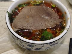 -九寨沟特色牦牛肉汤锅