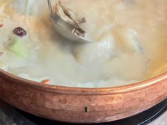 -三人行骨头王火锅(长寿店)