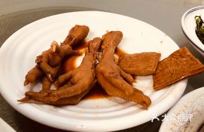 Chicken Feet and Tofu