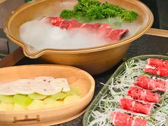 -三出山火锅(南京万象天地店)