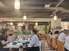 大堂-潮泰牛肉火锅 · 创于1992年(车公庙店)