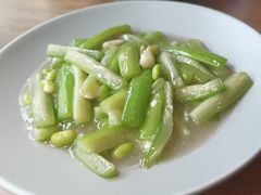 -蜜桃餐厅·伴山(湖滨商业街店)