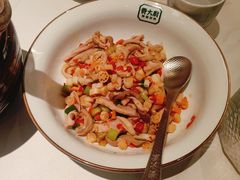-费大厨辣椒炒肉(通州万达店)