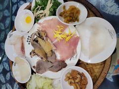 -桥香园云南过桥米线(金马碧鸡店)