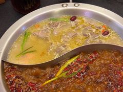 -沸炉重庆老火锅(军事博物馆店)