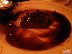 牛排的意识形态-北京建国饭店杰斯汀法餐厅