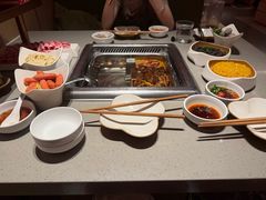 -海底捞火锅(珠影星光城夜宵主题店)