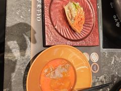 -牛YO寿喜烧·铁板烧和牛火锅自助(市府恒隆店)