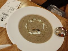 -城市大道红炉披萨烘焙坊