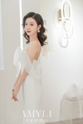 -艾米丽婚纱礼服