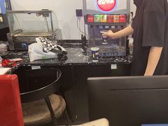 -鹏羽电竞馆(万盛东地铁站店)