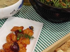 -鹊华居·地道鲁菜·海鲜·融合味(大明湖店)