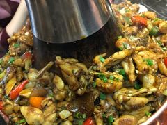 -巴四老城区炭火蛙锅(张江店)