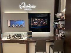 -亨吉利世界名表中心(华润万象城店)