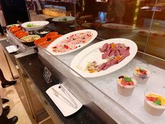 -上海西藏大厦万怡自助餐厅(徐汇店)
