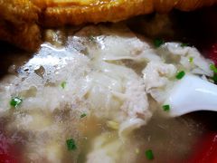 -张阿三馄饨店