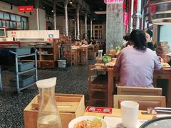 大堂-么肆烤肉·中式自助·烤肉大排档(街道口季佳PAI店)