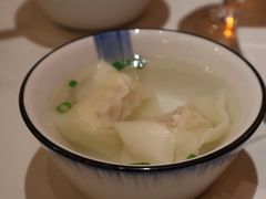 刀鱼馄饨-梅龙镇酒家(南京西路总店)