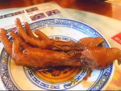 卤味鸡脚-捷信牛奶甜品世家(学府店)