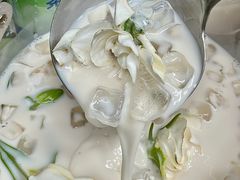 -李与白包子铺(桐梓林店)