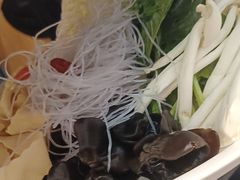 -阿源鱼捞斑鱼火锅·海鲜粥(山景尚宅店)