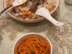 -欧提汗·新疆餐厅·清真(银都路店)