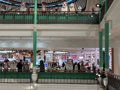 -乐蓬马歇百货公司(Rive Gauche)