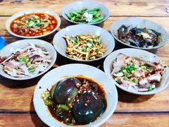 -九九豆花馆(解放碑步行街店)