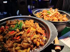 -蛙小侠·沸腾砂锅牛蛙(增城东汇城店)