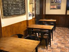 大堂-麦落精酿啤酒餐吧(先农大院店)