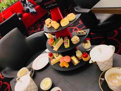-Salon de The de Joel Robuchon(外滩18号店)