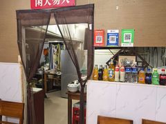 -上海特色小笼店(铁岭路90弄小区店)